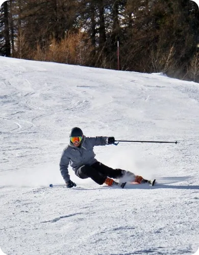 Cropped Skiing