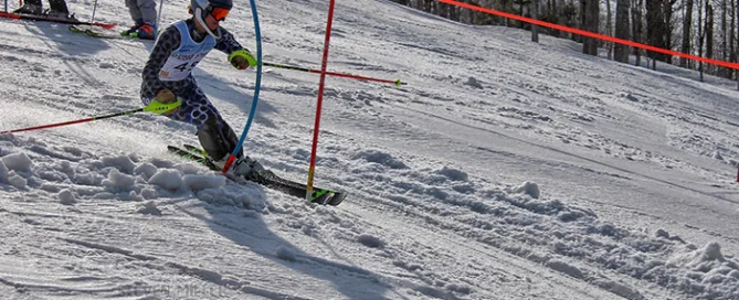 Slalom skiier - Hornbogen Race